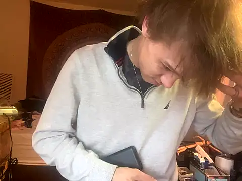 XanderOzzz online show from November 2025 01:37:01 PM