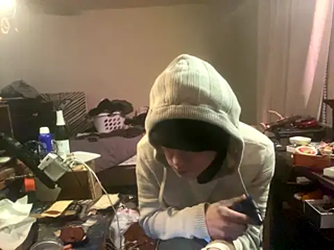 XanderOzzz online show from December 2025 10:54:02 AM