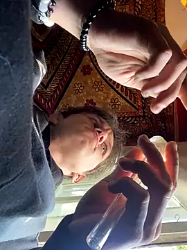 XanderOzzz online show from October 2025 05:36:02 PM