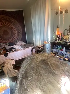 XanderOzzz online show from November 2025 05:28:01 PM