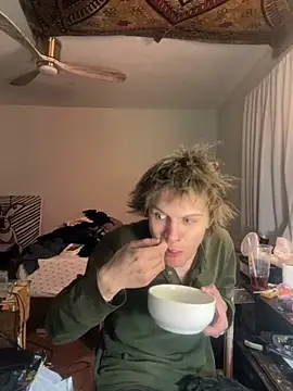 XanderOzzz online show from February 2026 12:04:01 PM