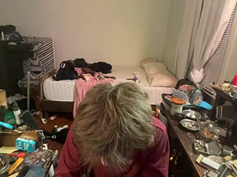 XanderOzzz online show from May 2026 02:53:01 AM