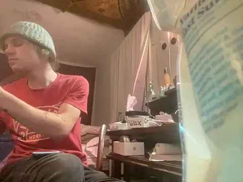 XanderOzzz online show from September 2025 07:35:01 AM