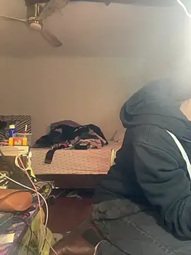 XanderOzzz online show from February 2026 04:15:01 AM