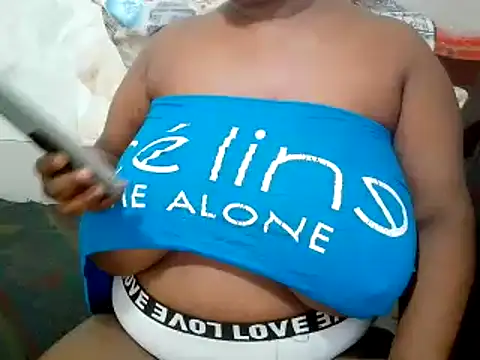 Snapshot of bustydivaxx21 chatting on November 2025 11:37:02 AM bustydivaxx21 online show from November 2025 11:37:02 AM