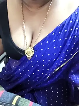 Snapshot of Tamil-rami chatting on November 2025 01:26:02 PM Tamil-rami online show from November 2025 01:26:02 PM