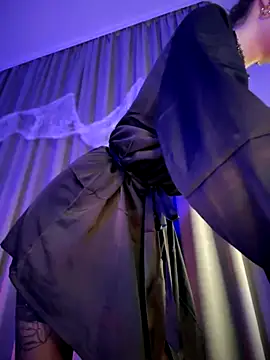 bigJuicyPussy online show from October 2025 02:16:02 PM