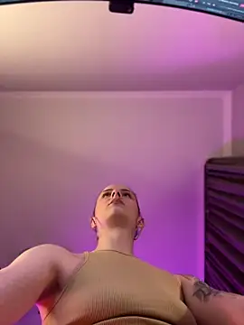 bigJuicyPussy online show from February 2026 01:57:02 PM