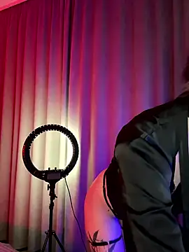 bigJuicyPussy online show from January 2026 02:09:02 PM