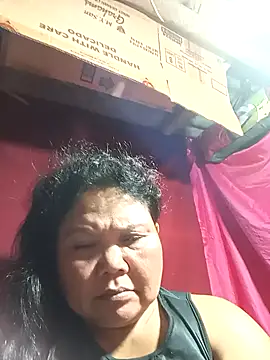 Snapshot of Mari_fvcks chatting on October 2025 01:05:02 AM Mari fvcks online show from October 2025 01:05:02 AM