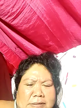 Snapshot of Mari_fvcks chatting on October 2025 04:37:02 PM Mari fvcks online show from October 2025 04:37:02 PM