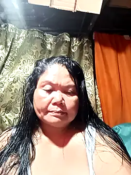 Snapshot of Mari_fvcks chatting on October 2025 01:10:01 PM Mari fvcks online show from October 2025 01:10:01 PM