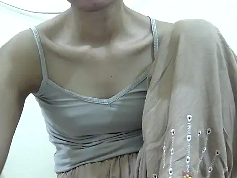 Snapshot of smallcuute chatting on December 2025 08:09:02 AM smallcuute online show from December 2025 08:09:02 AM