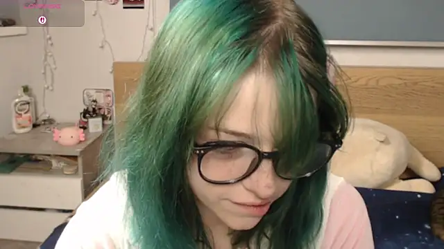 Snapshot of triplebakaaa chatting on October 2025 10:08:02 PM triplebakaaa online show from October 2025 10:08:02 PM