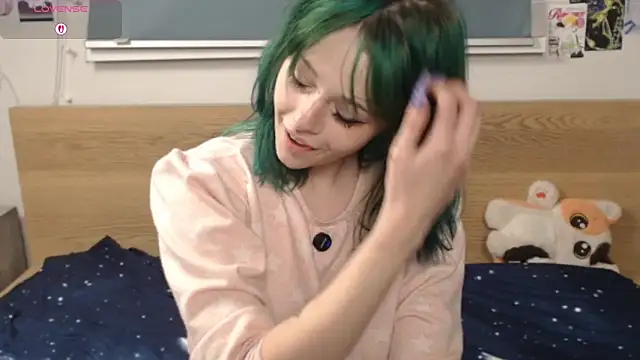 triplebakaaa online show from October 2025 06:43:01 PM