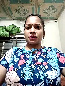 Snapshot of Payel_50 chatting on July 2026 06:03:01 PM Payel 50 online show from July 2026 06:03:01 PM