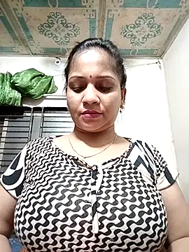 Snapshot of Payel_50 chatting on June 2026 03:29:01 PM Payel 50 online show from June 2026 03:29:01 PM