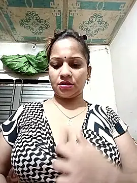 Snapshot of Payel_50 chatting on June 2026 04:40:01 PM Payel 50 online show from June 2026 04:40:01 PM