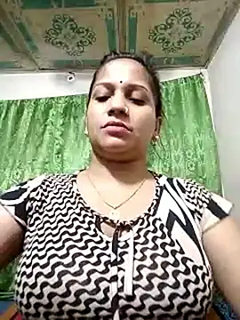 Snapshot of Payel_50 chatting on June 2026 09:05:02 PM Payel 50 online show from June 2026 09:05:02 PM