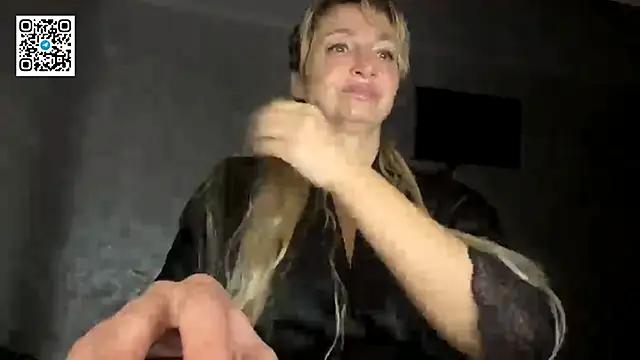 Lapussia online show from October 2025 07:24:02 PM