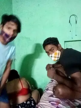 LoveOnStream online show from October 2025 01:17:01 AM