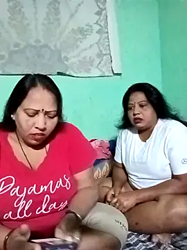 LoveOnStream online show from November 2025 12:55:01 AM