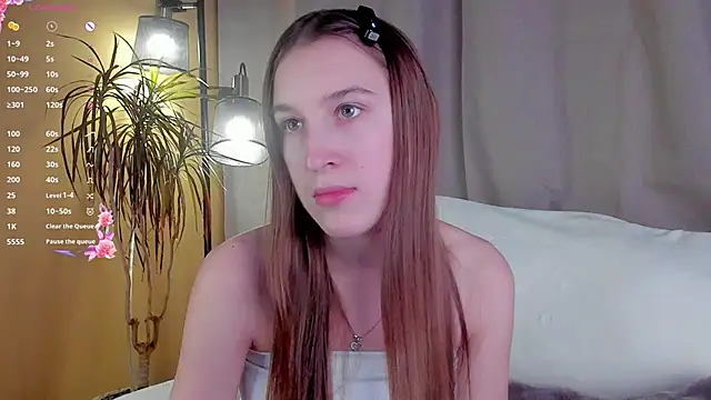 NanaMertins online show from November 2025 01:06:01 AM