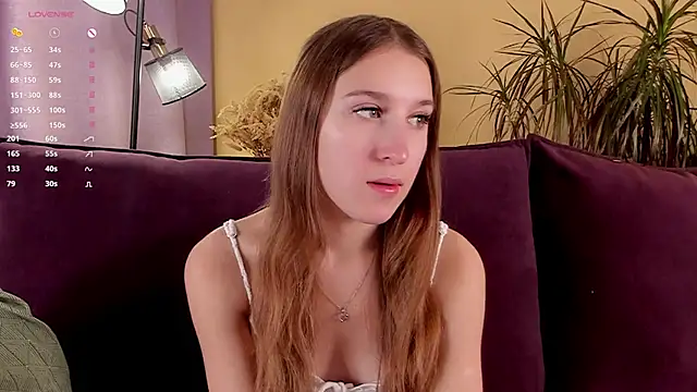 NanaMertins online show from September 2025 01:06:01 AM