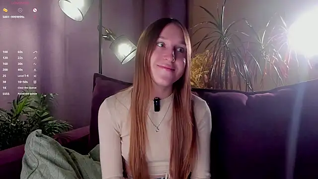 NanaMertins online show from October 2025 12:10:02 AM