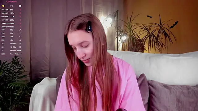 NanaMertins online show from November 2025 01:12:01 AM