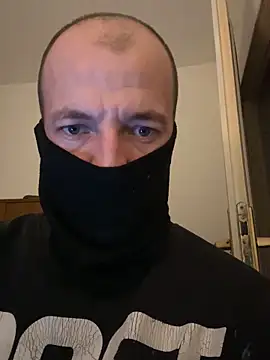 parka999 online show from October 2025 05:24:01 PM