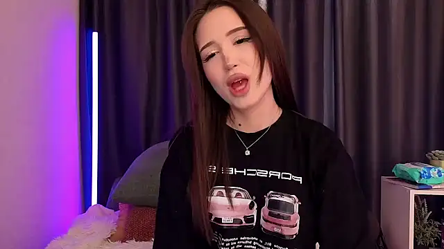 BlackEyesGirl online show from April 2026 06:26:01 AM