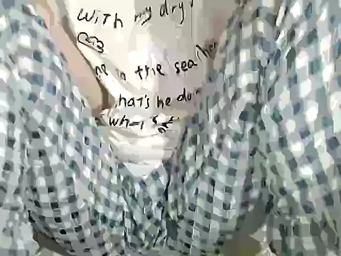 Lamoon 2k online show from November 2025 12:43:02 AM