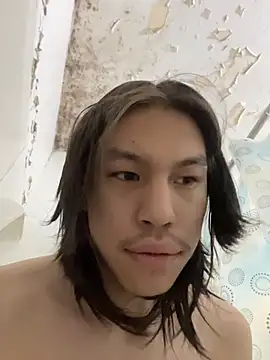 Snapshot of heytherepeoples717 chatting on December 2025 12:51:01 PM heytherepeoples717 online show from December 2025 12:51:01 PM