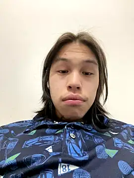 Snapshot of heytherepeoples717 chatting on October 2025 02:51:02 PM heytherepeoples717 online show from October 2025 02:51:02 PM