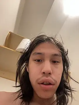 Snapshot of heytherepeoples717 chatting on November 2025 12:00:02 PM heytherepeoples717 online show from November 2025 12:00:02 PM