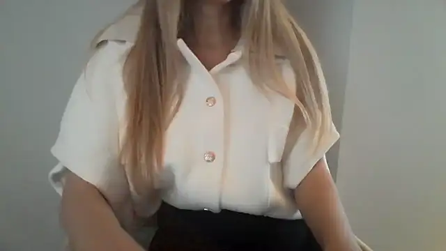 izabellaxoxo online show from December 2025 11:04:02 AM