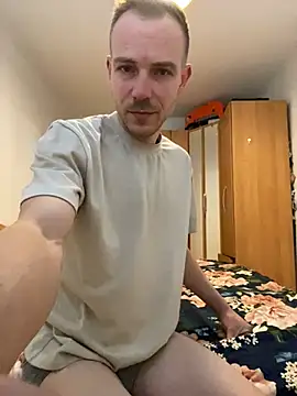 Skinny0150 online show from March 2026 03:58:01 PM