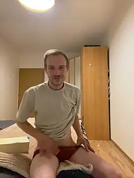 Skinny0150 online show from March 2026 08:53:02 PM
