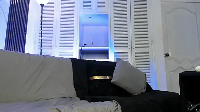 jett savage online show from October 2025 04:22:01 AM