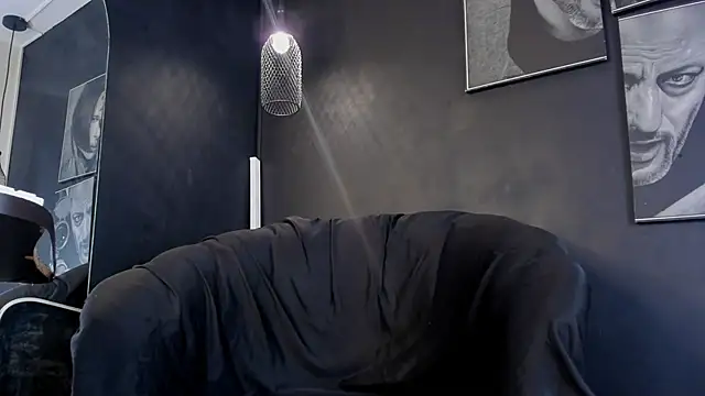 jett savage online show from December 2025 01:54:02 PM