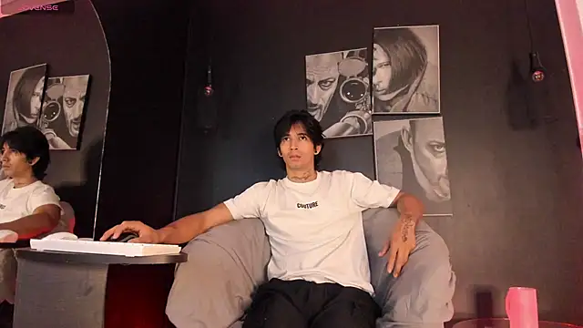 jett savage online show from September 2025 01:51:01 PM