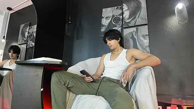 jett savage online show from November 2025 02:54:01 PM