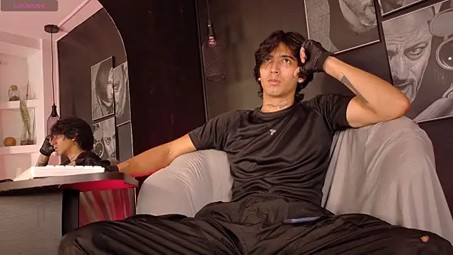 jett savage online show from December 2025 01:12:02 PM