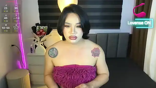 Malia Nicole online show from February 2026 01:13:02 PM