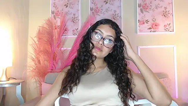 Snapshot of CurlyDani chatting on September 2025 12:12:02 PM CurlyDani online show from September 2025 12:12:02 PM