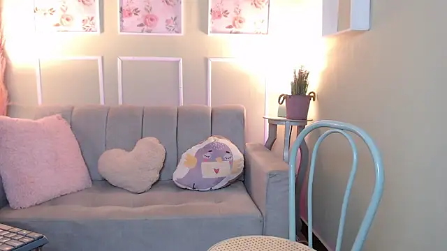 CurlyDani online show from February 2026 02:22:01 AM