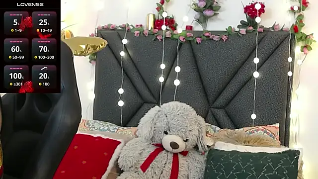 IndraKaur  online show from June 2026 12:17:01 PM