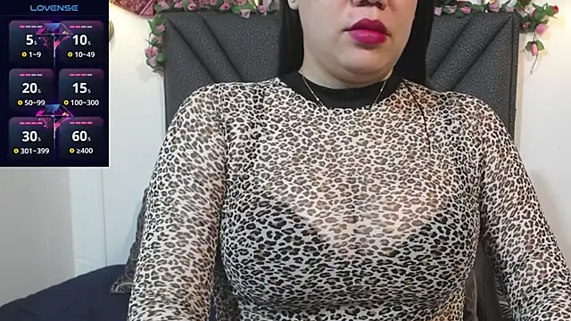 IndraKaur  online show from October 2025 03:03:01 AM