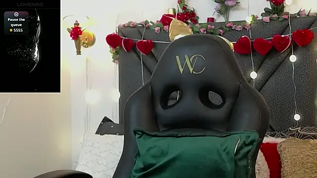 IndraKaur  online show from March 2026 12:06:02 PM